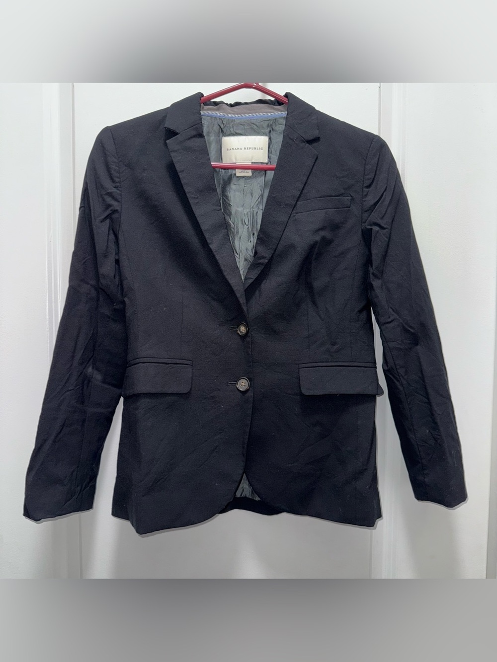 Banana Republic Women’s Black Two-Button Blazer Petite